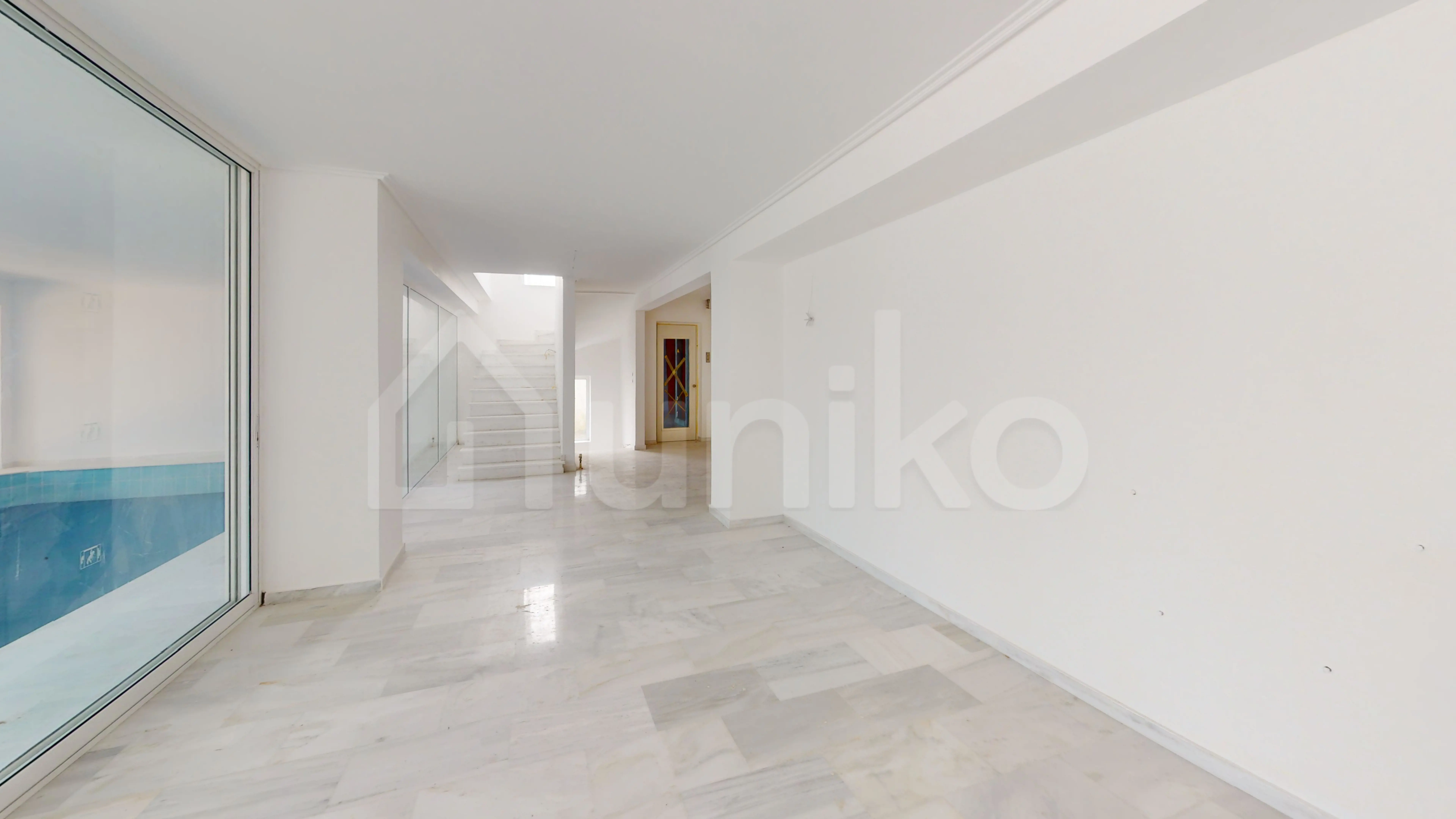 Secondary Photo of property with code 00002370