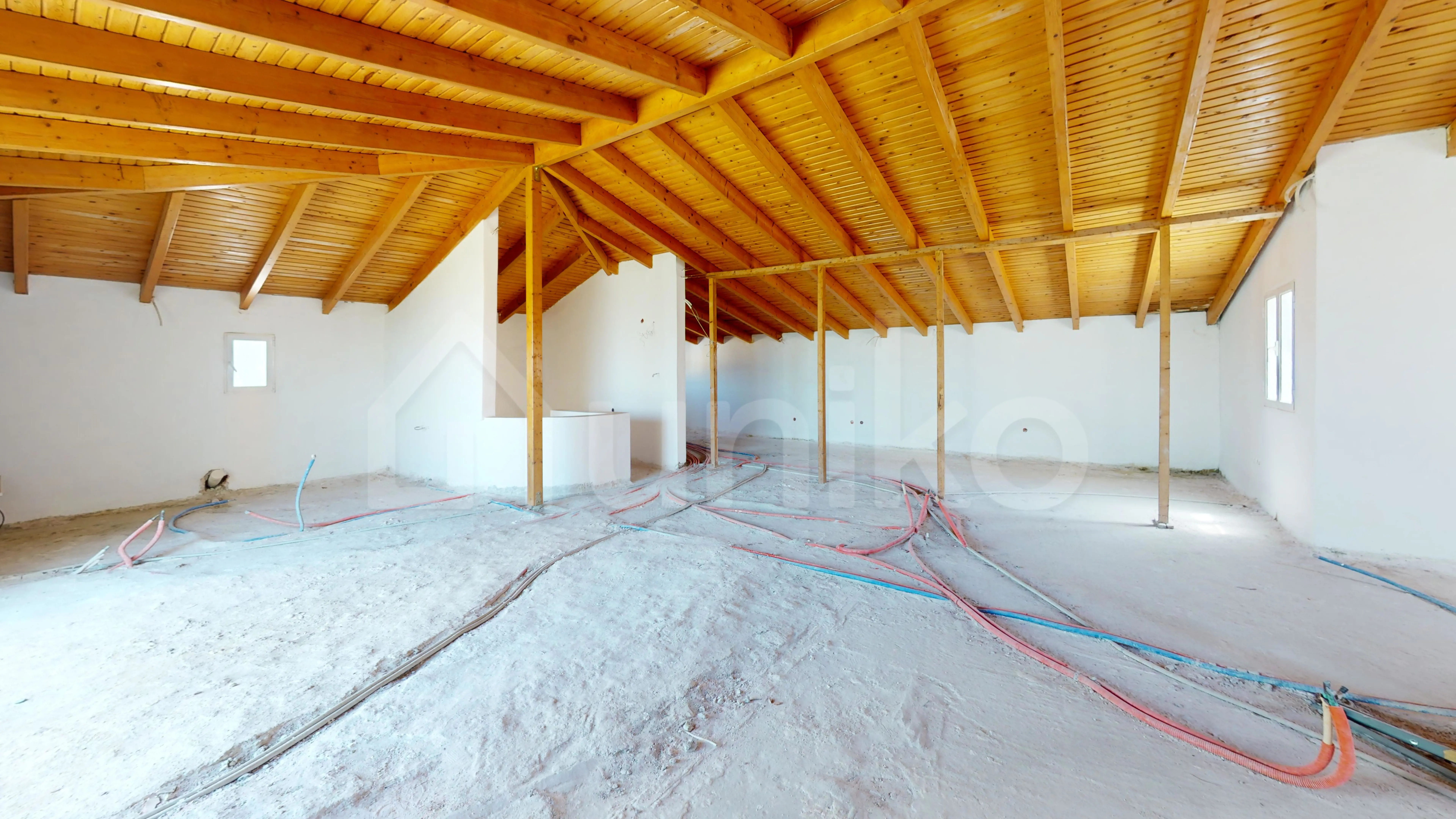 Secondary Photo of property with code 00002370