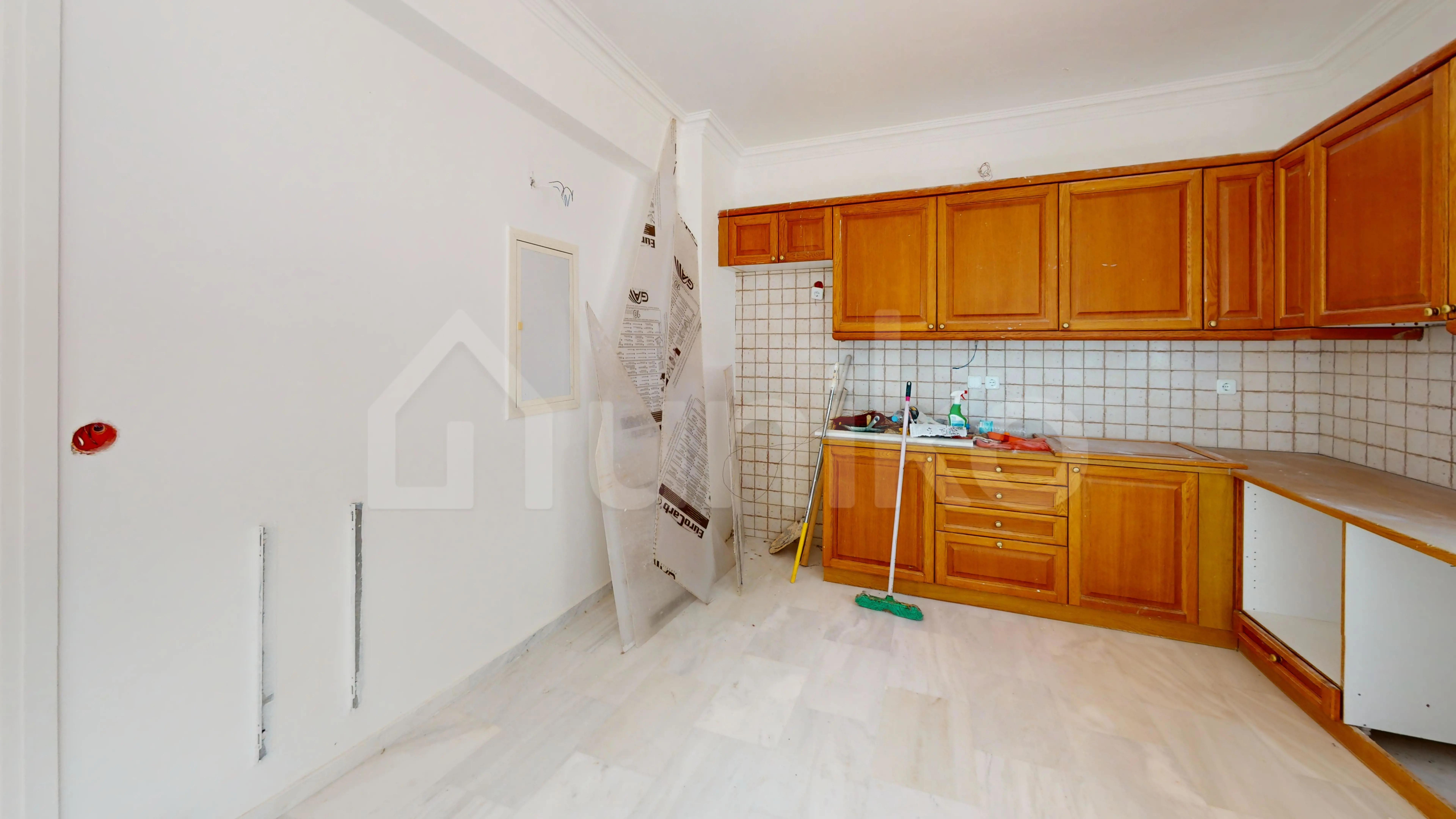 Secondary Photo of property with code 00002370