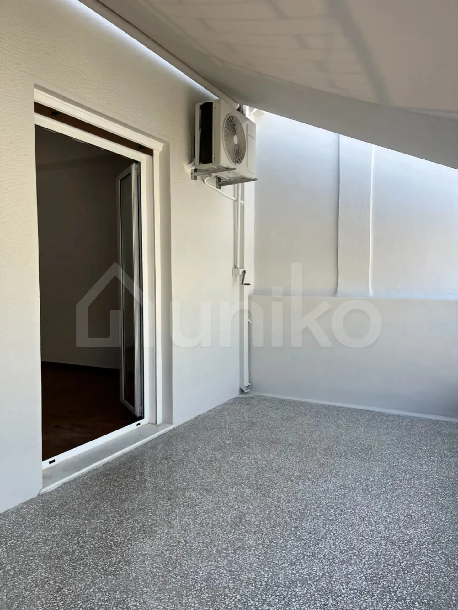 Secondary Photo of property with code 00003037