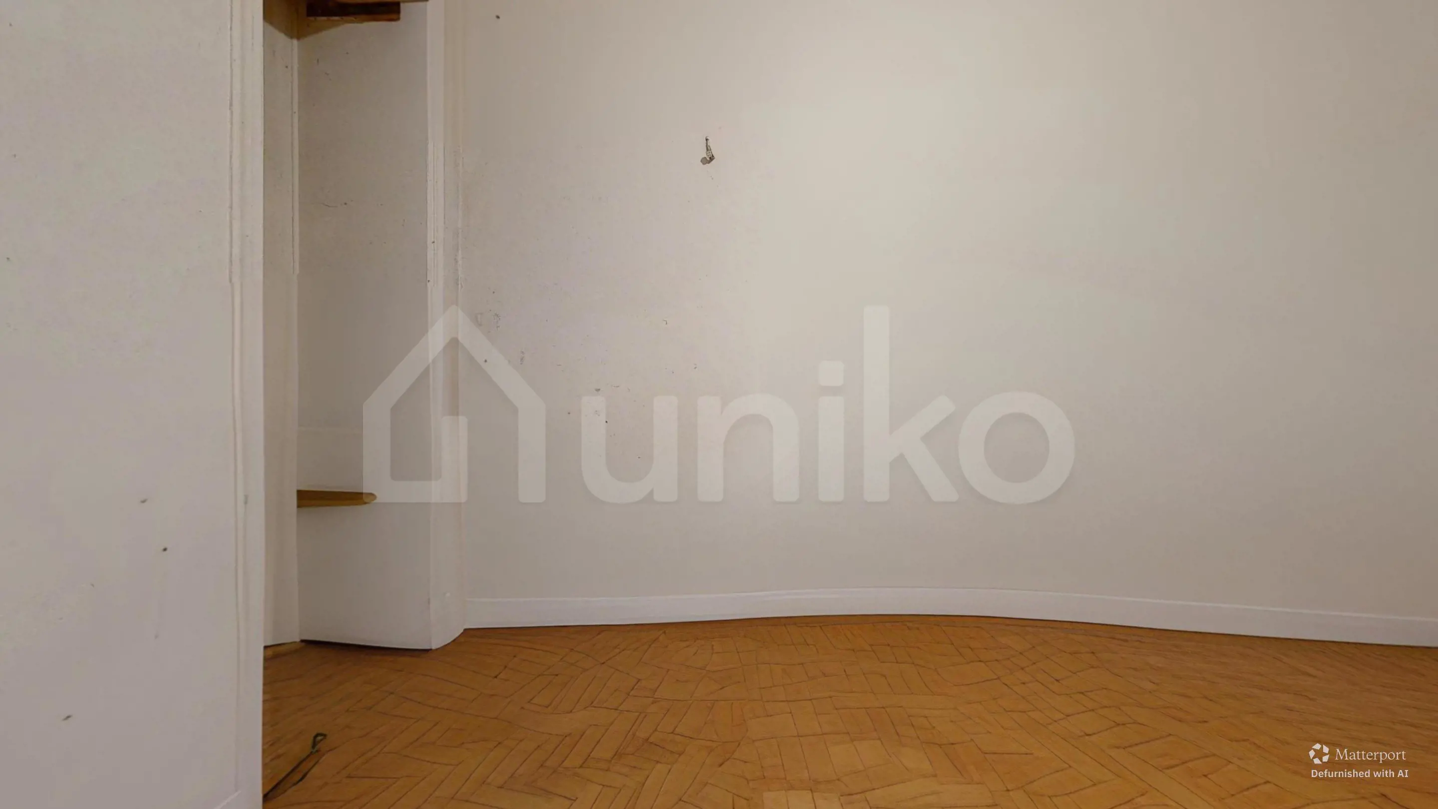 Secondary Photo of property with code 00003543