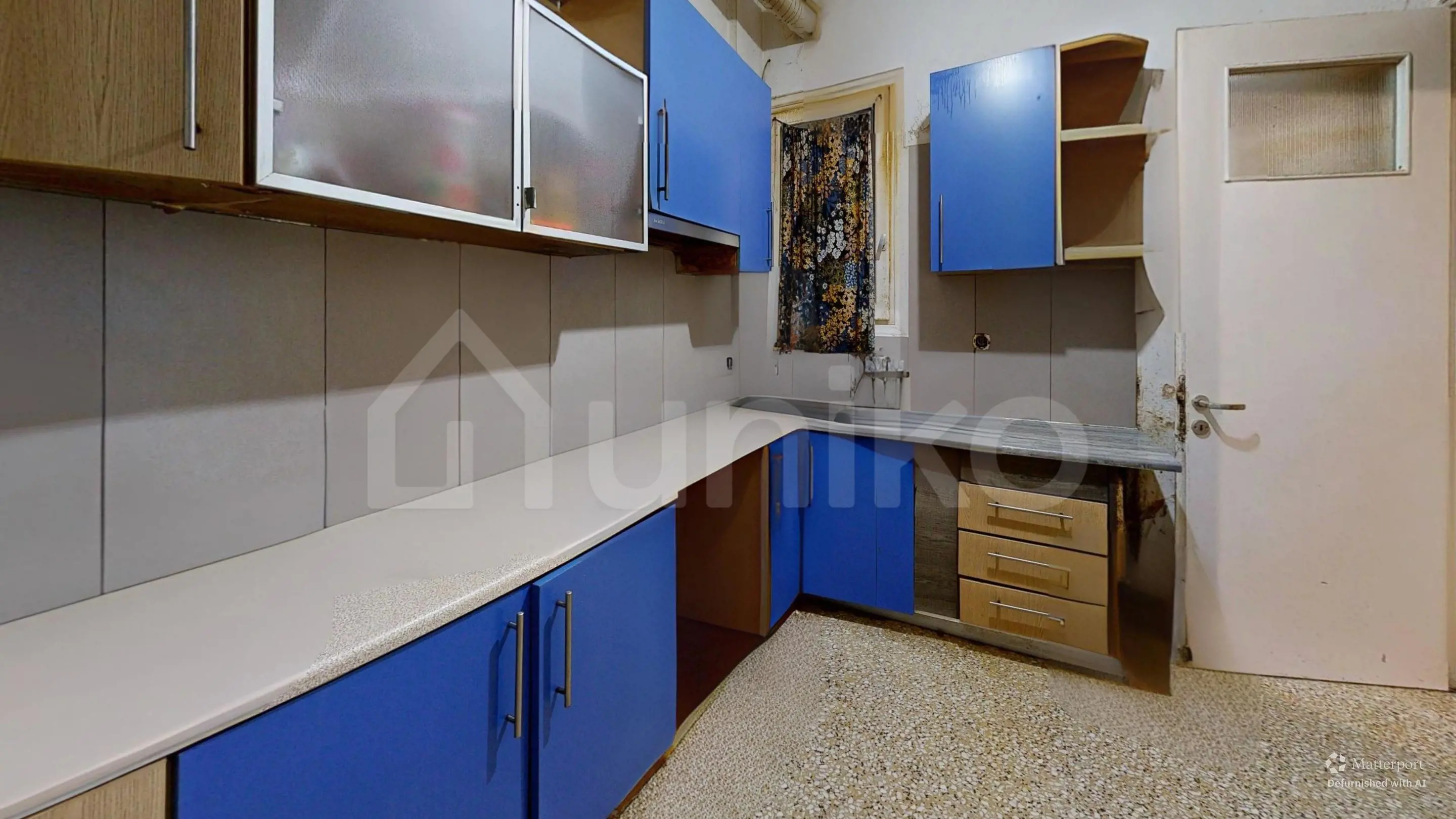 Secondary Photo of property with code 00003543