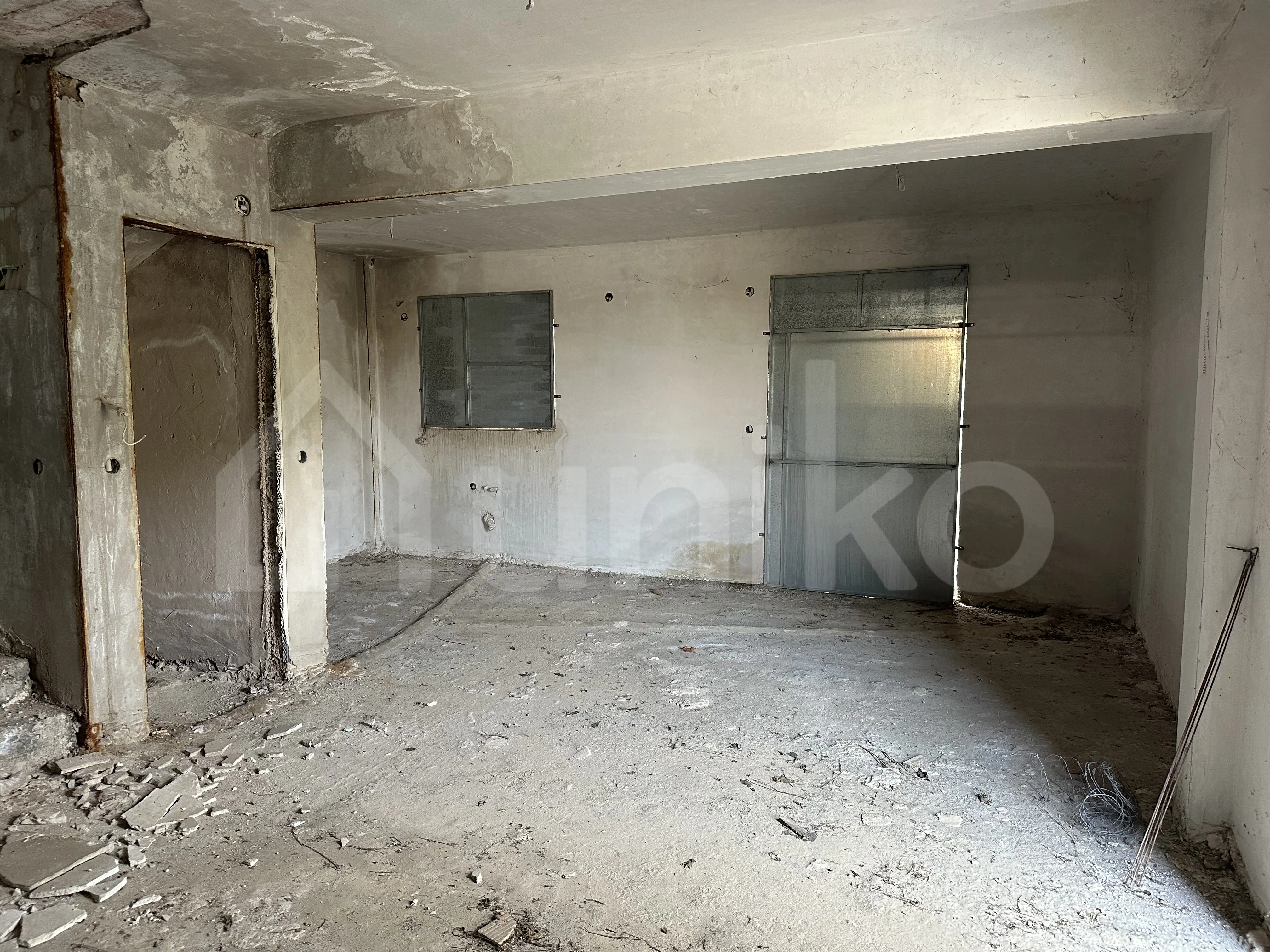 Secondary Photo of property with code 00003800