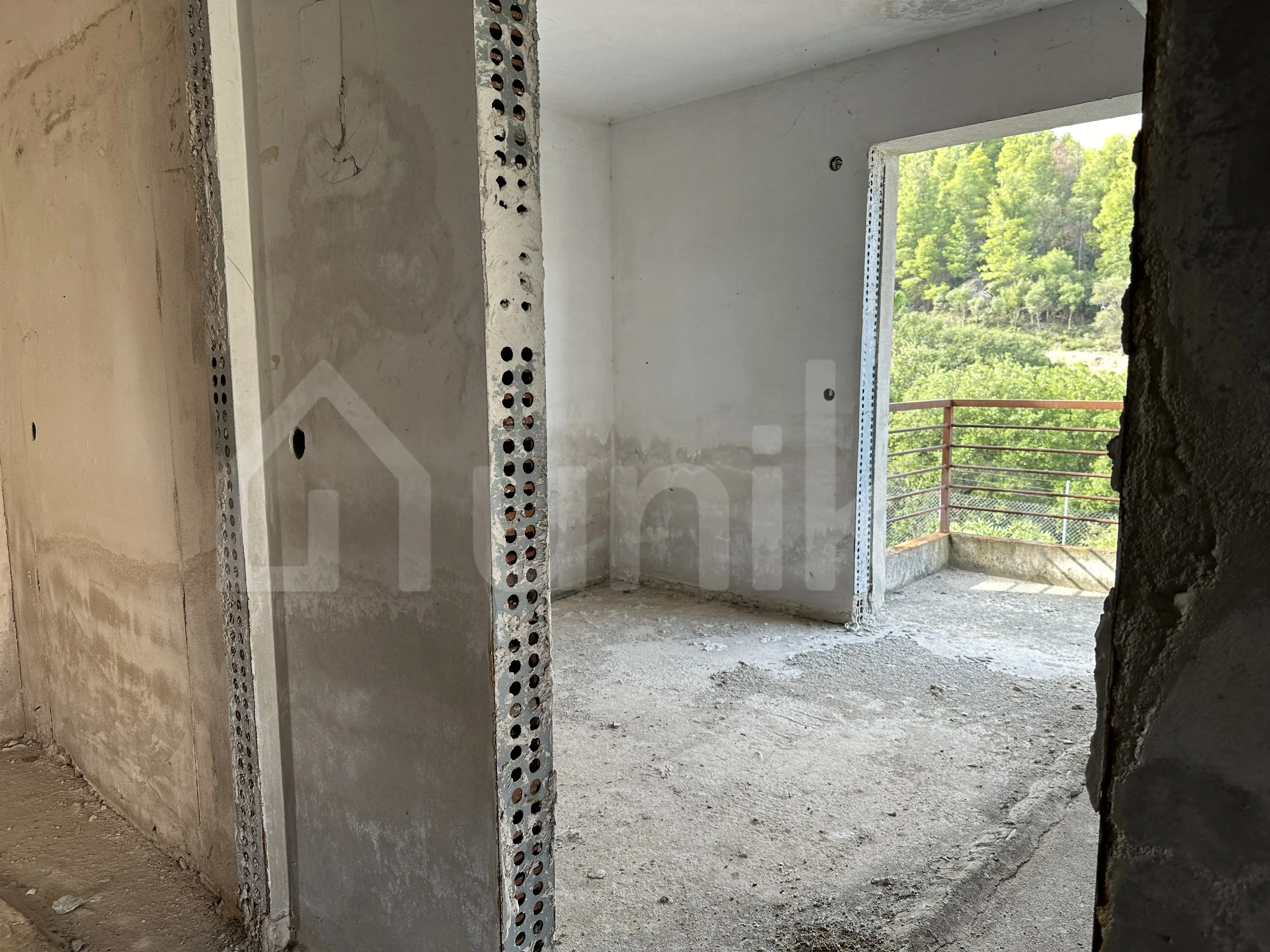 Secondary Photo of property with code 00003800
