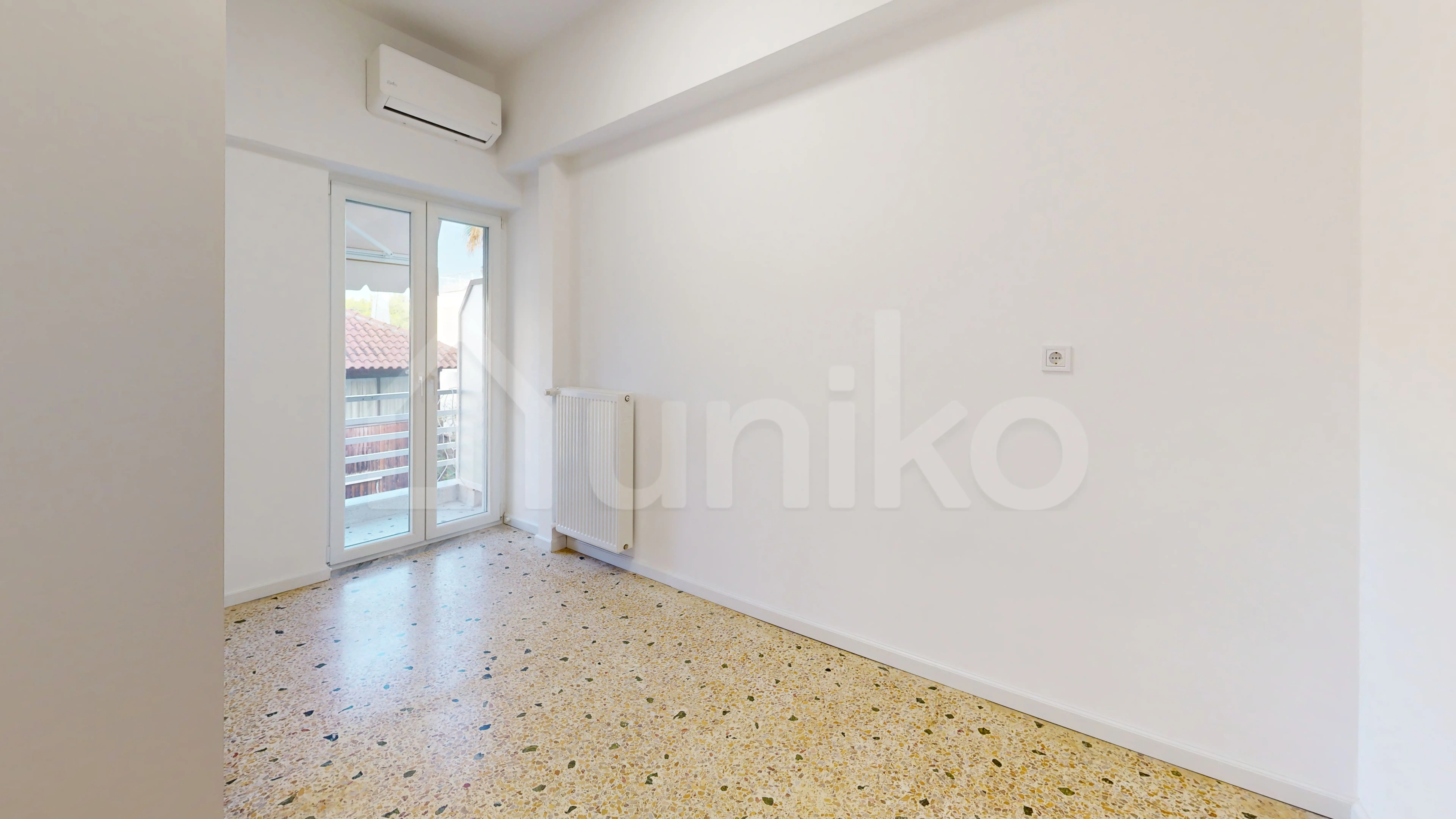Secondary Photo of property with code 00003907
