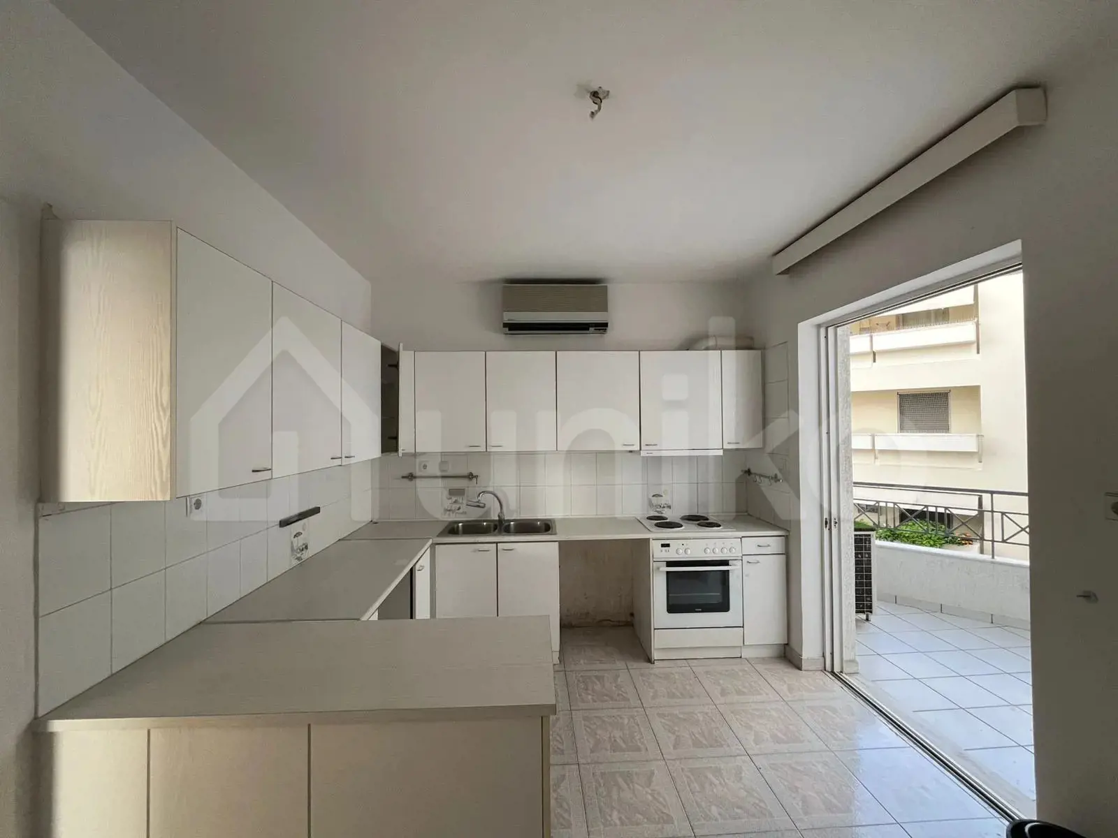 Secondary Photo of property with code 00005033