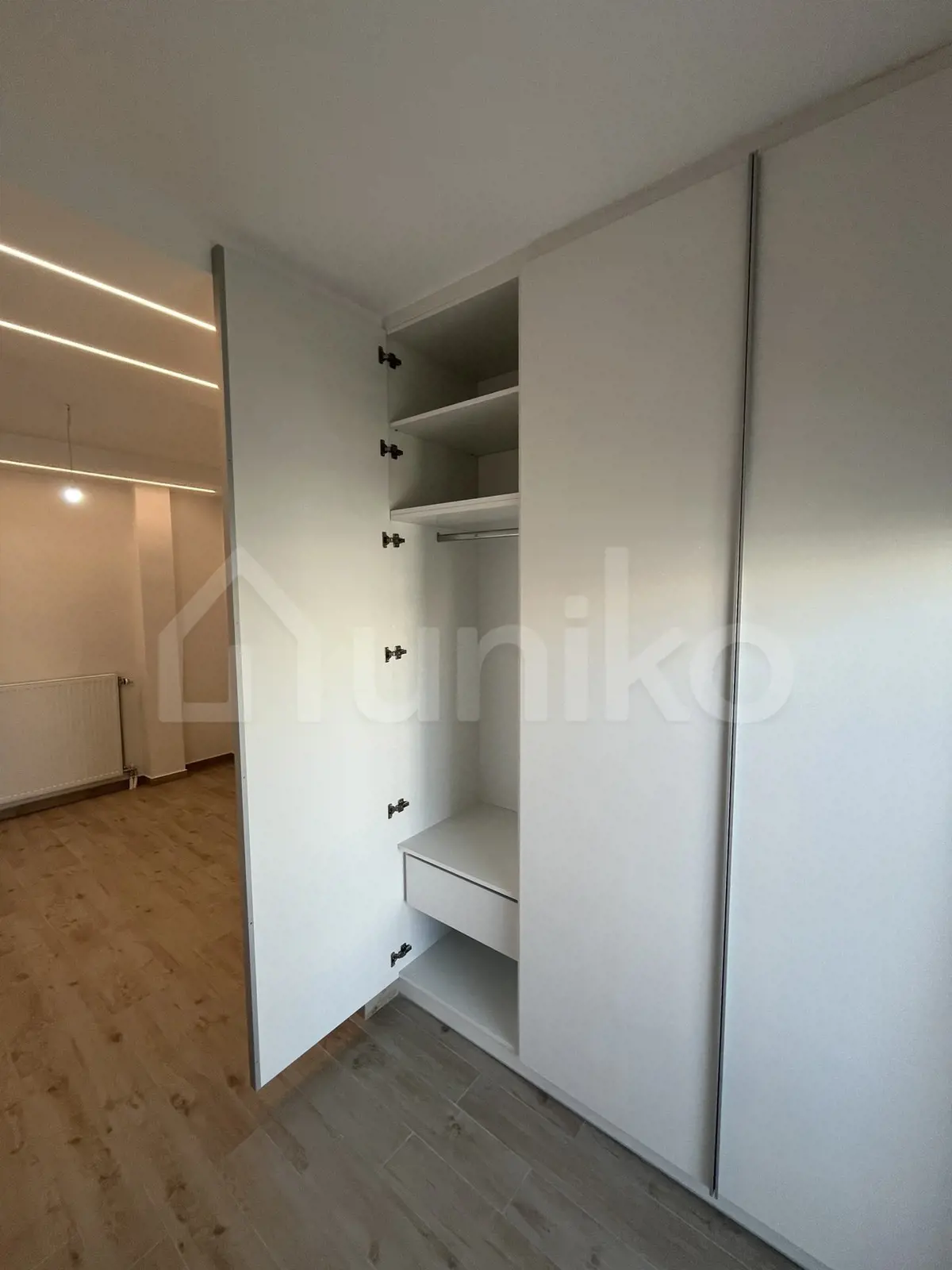 Secondary Photo of property with code 00005187