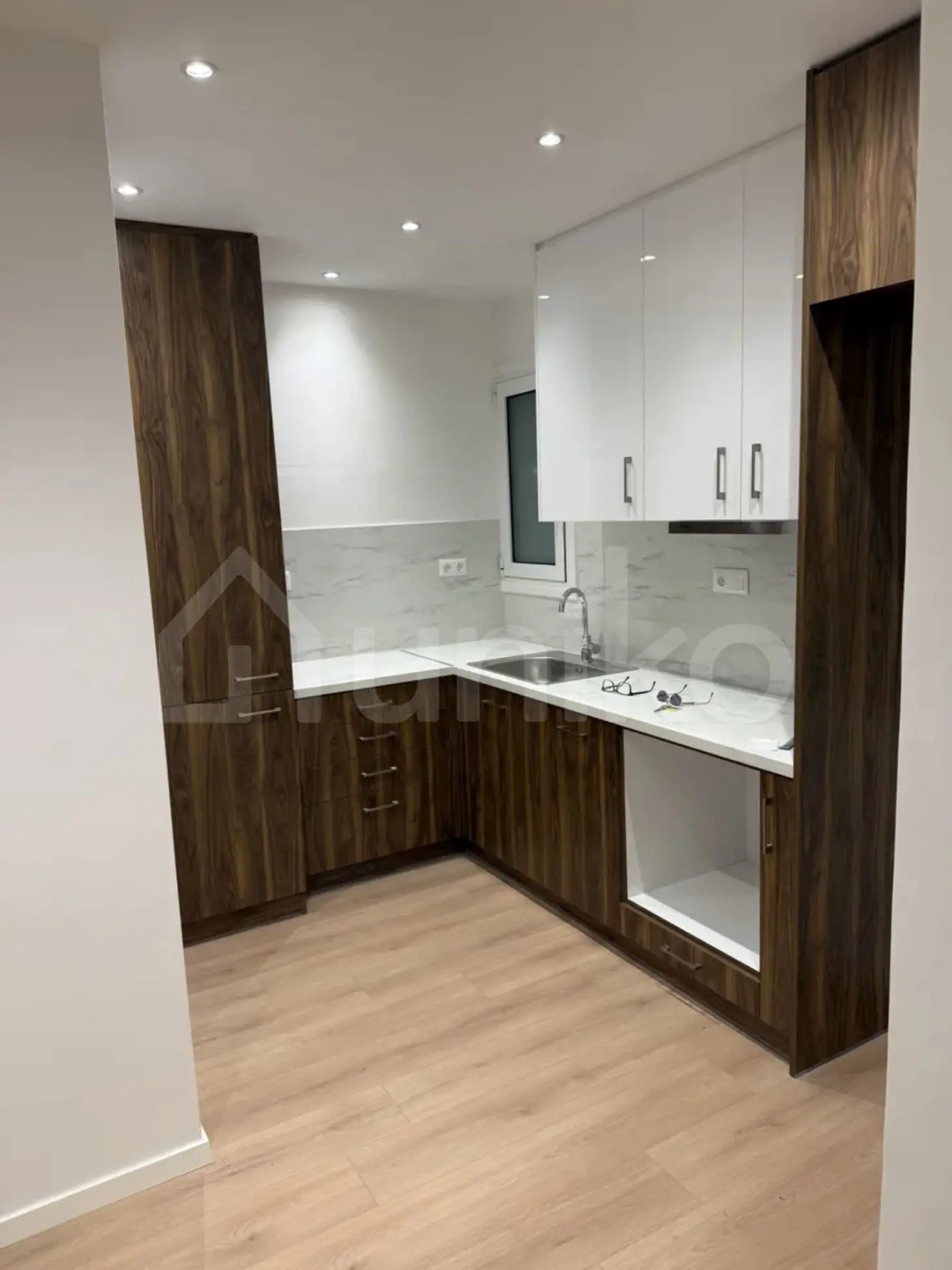 Secondary Photo of property with code 00005322