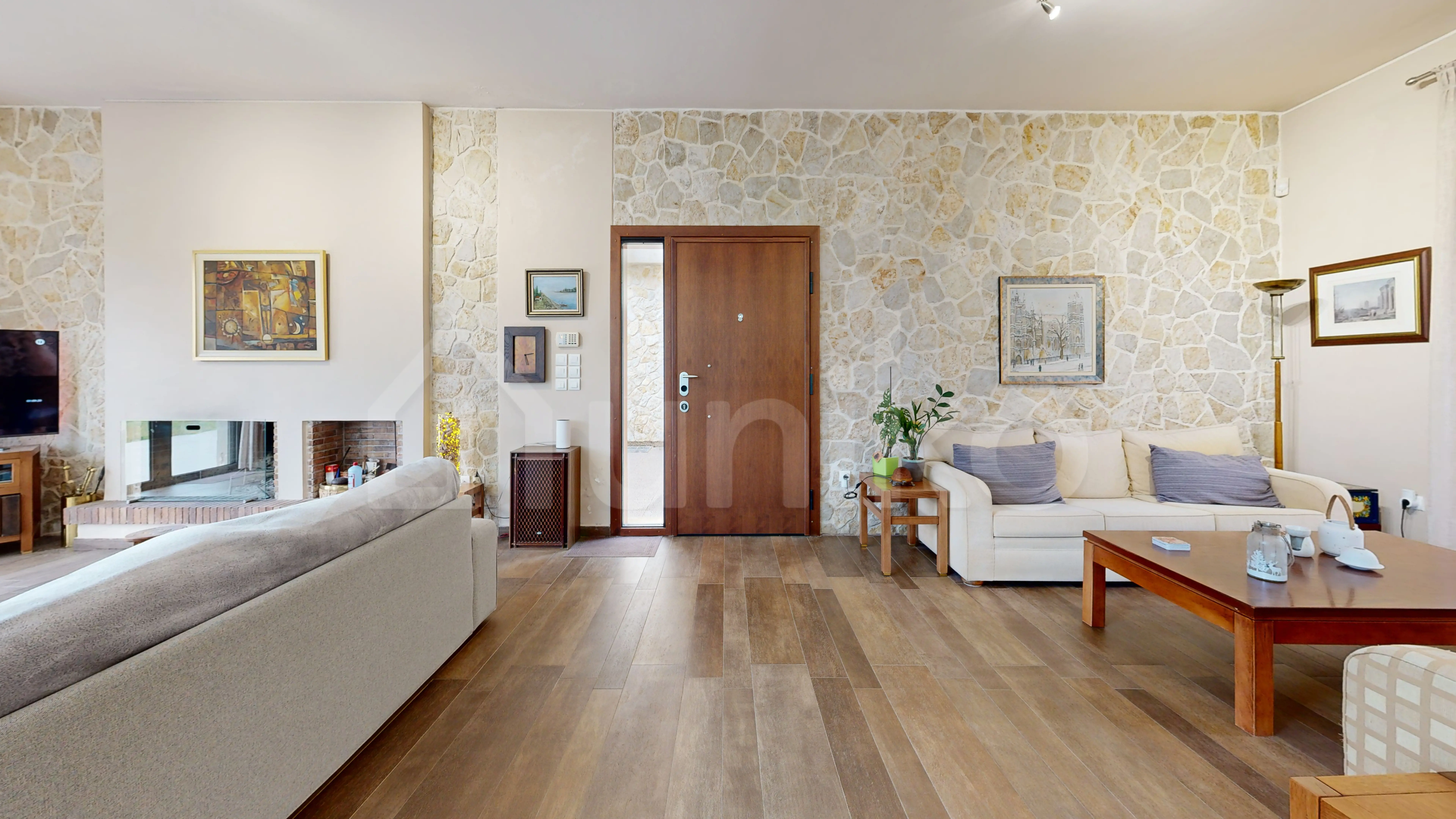 Secondary Photo of property with code 00005336