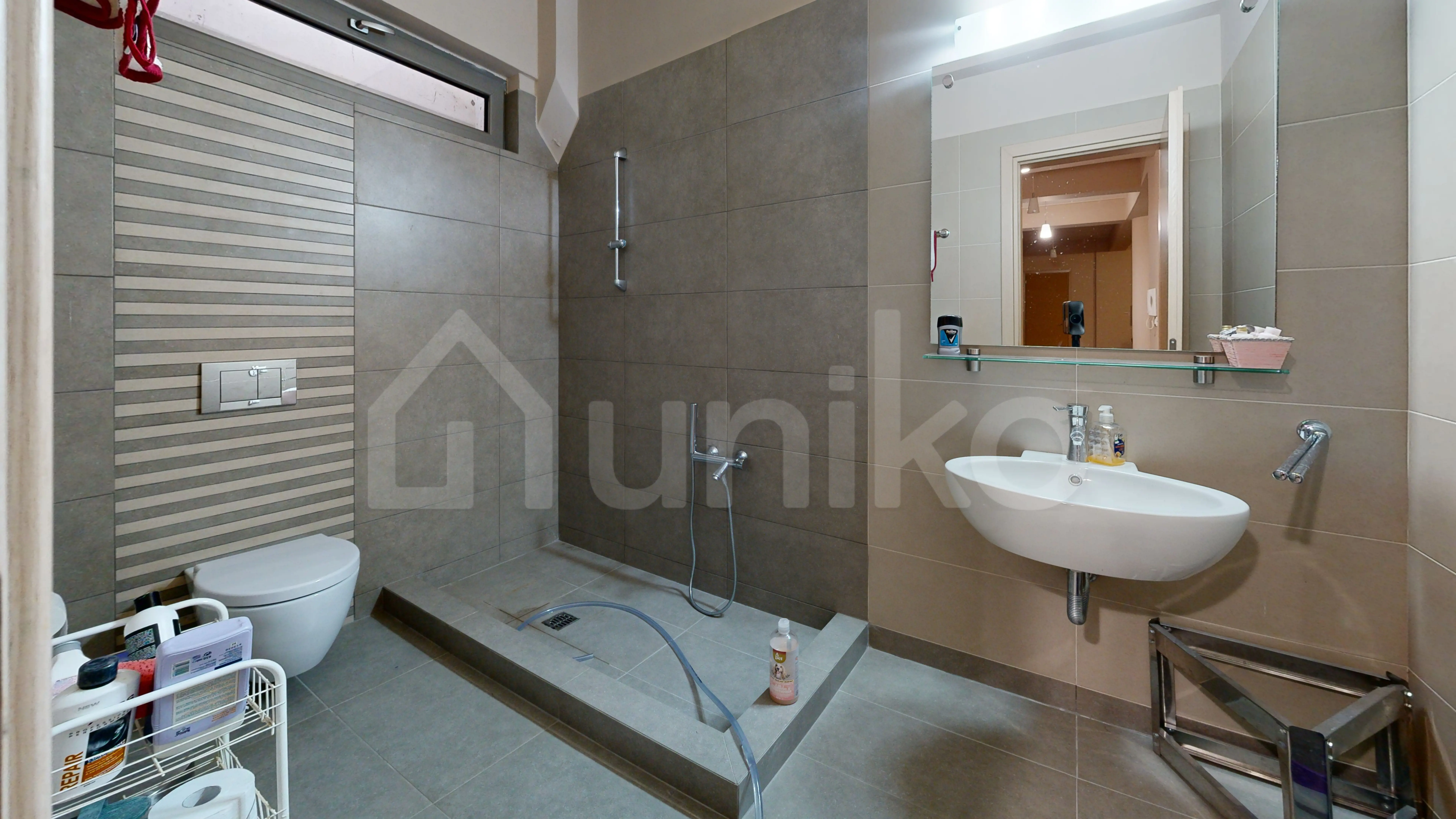 Secondary Photo of property with code 00005336