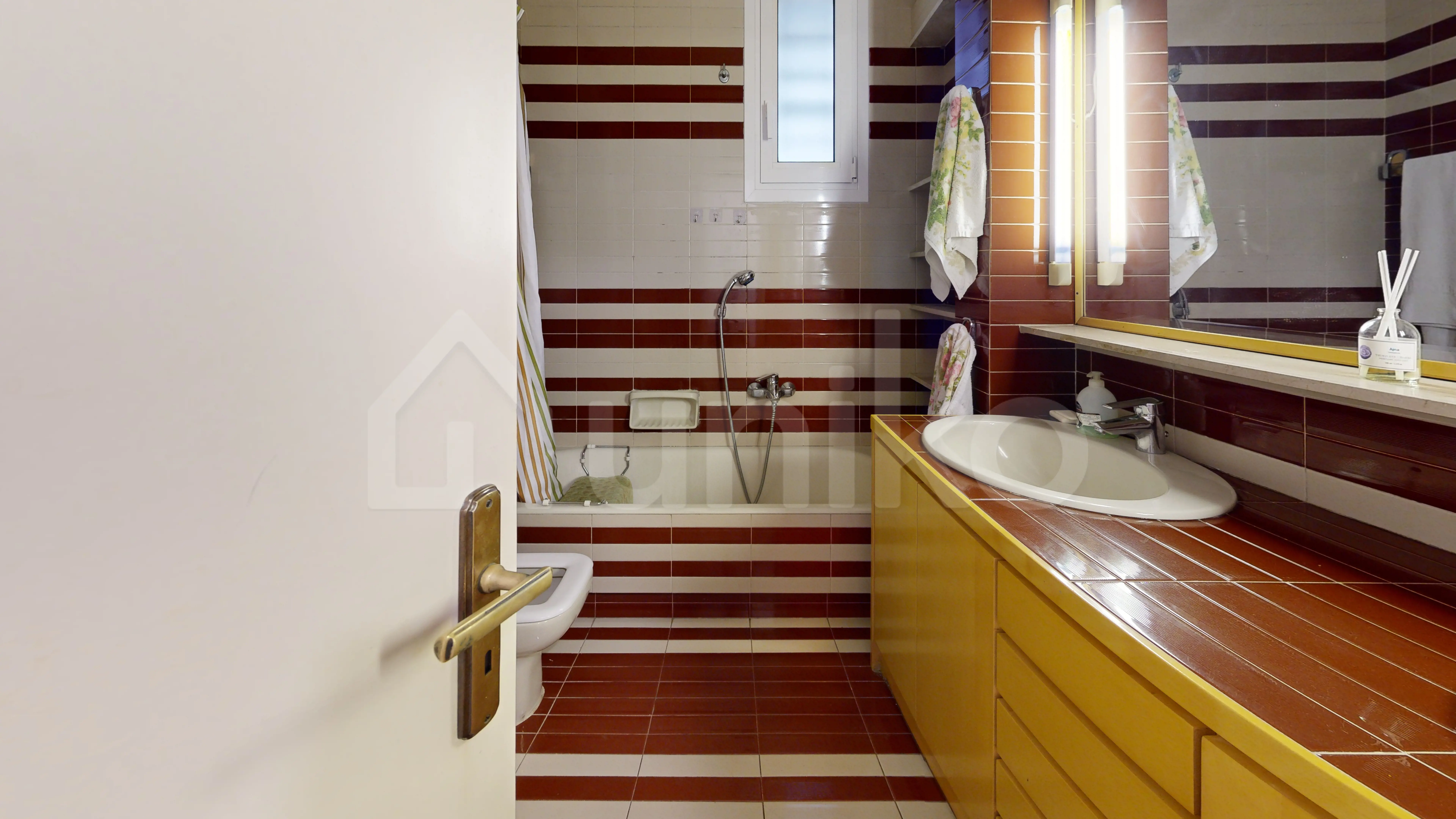 Secondary Photo of property with code 00005385