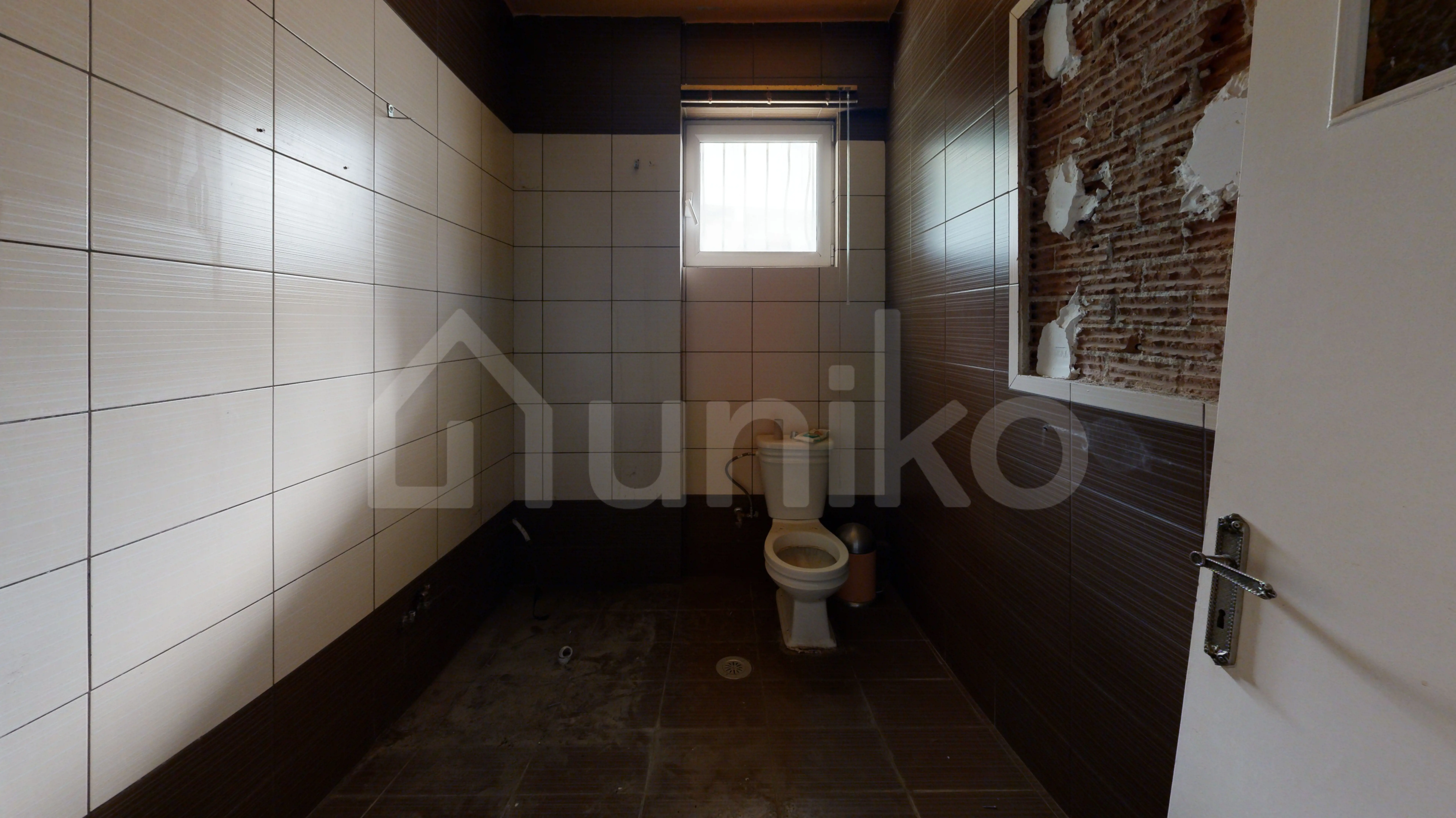 Secondary Photo of property with code 00005464