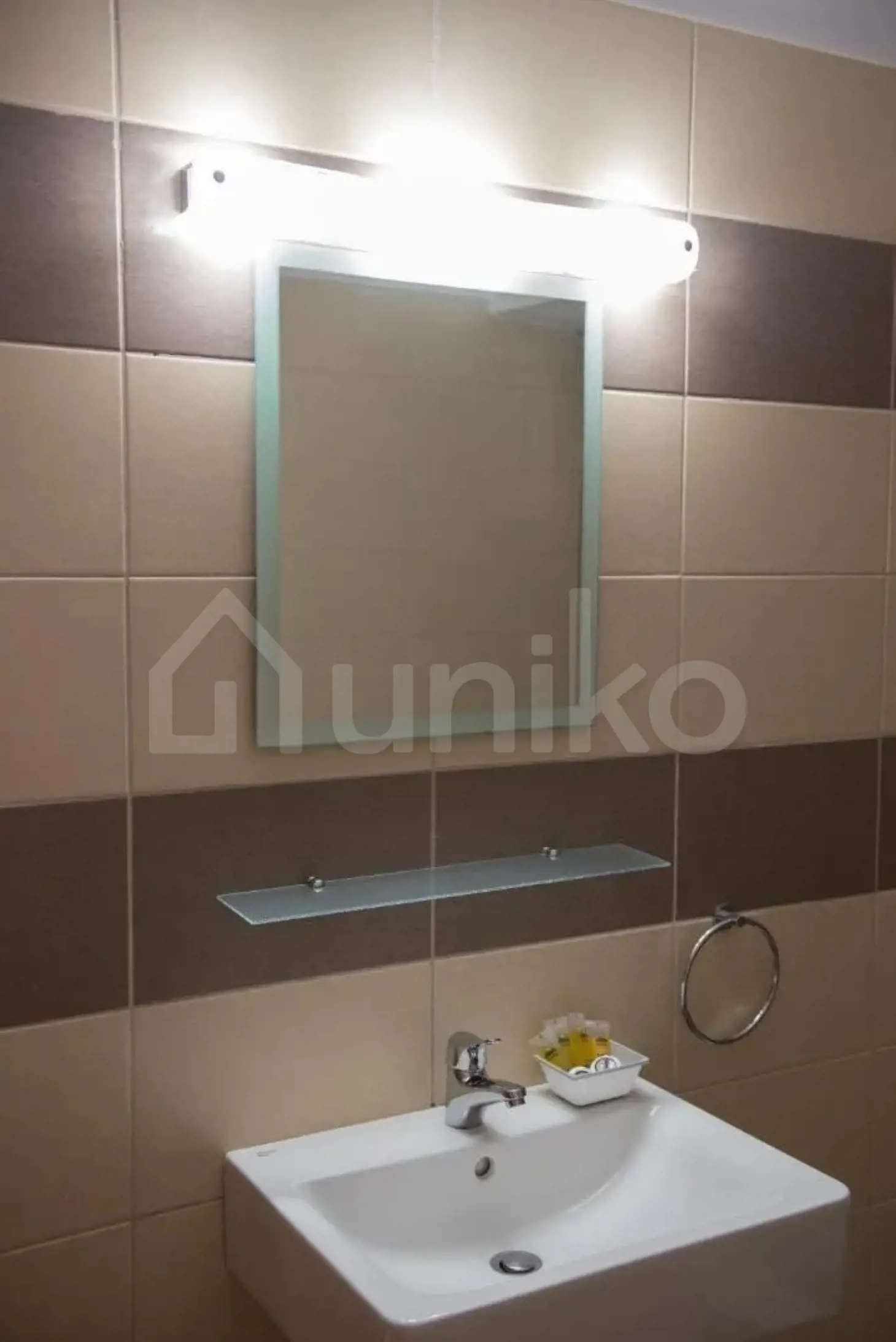 Secondary Photo of property with code 00005610