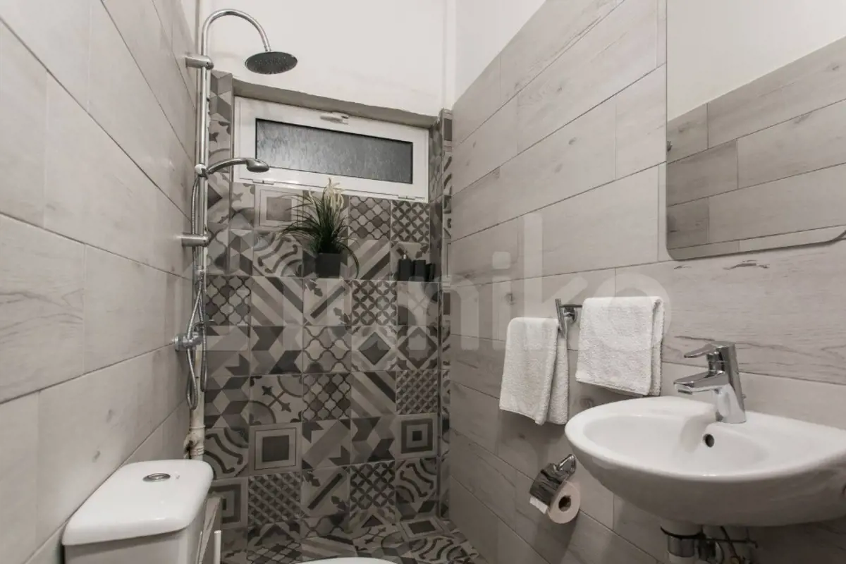 Secondary Photo of property with code 00005645