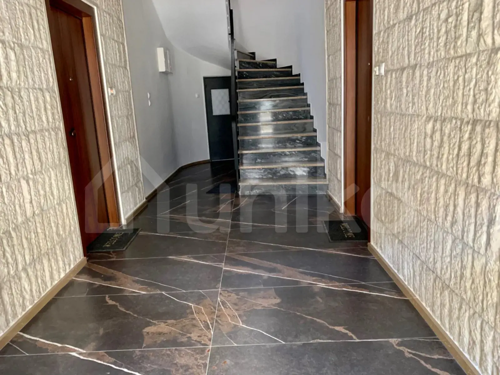 Secondary Photo of property with code 00005787