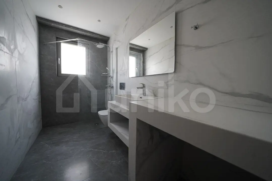Secondary Photo of property with code 00006159