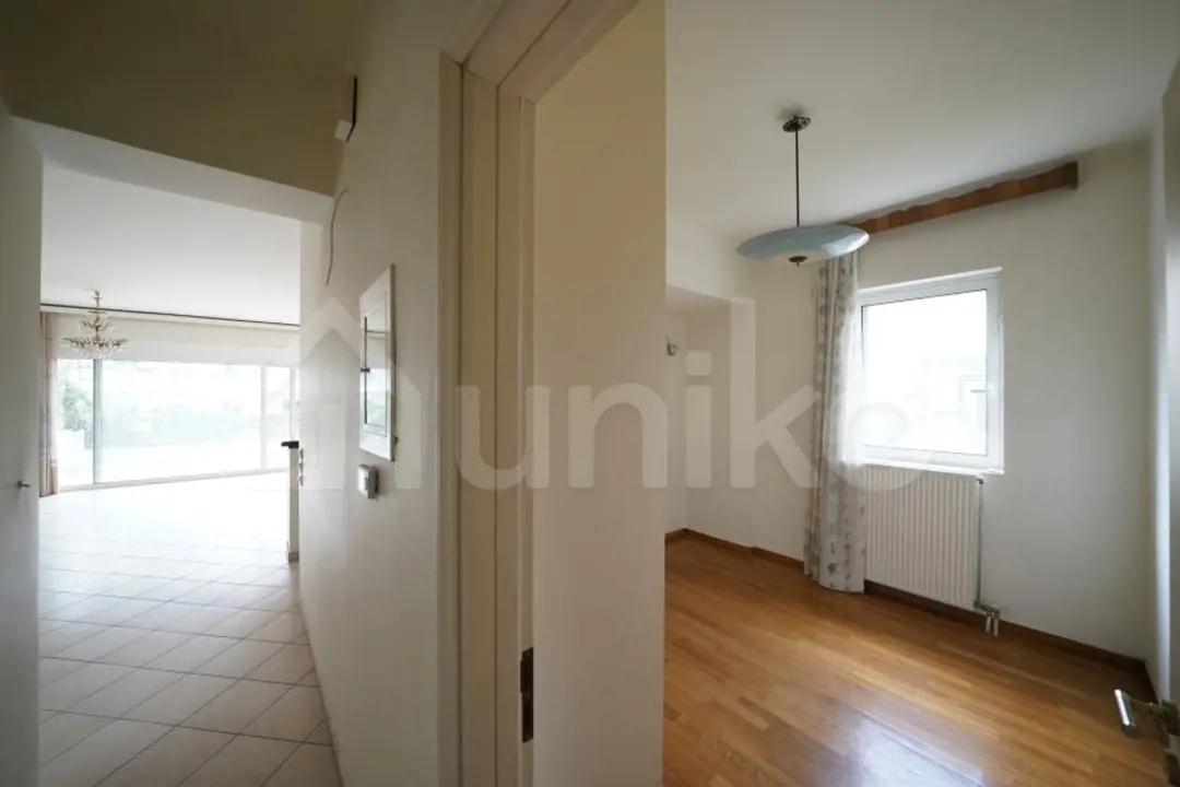 Secondary Photo of property with code 00007871