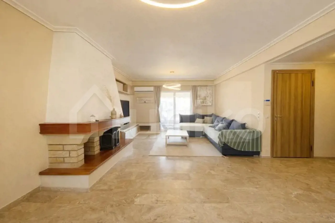 Secondary Photo of property with code 00009185