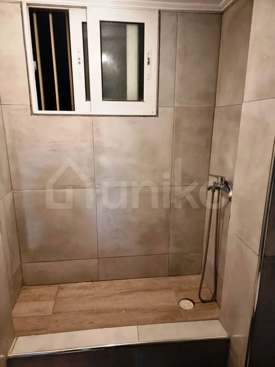 Secondary Photo of property with code 00009578